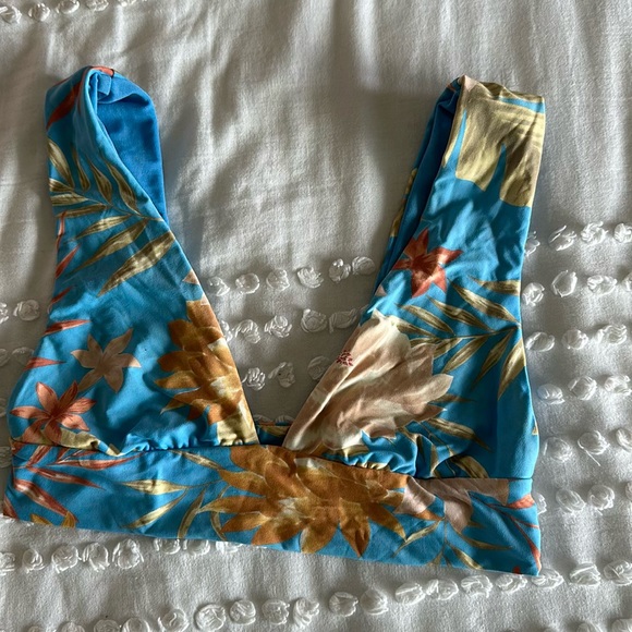 Billabong Other - Billabong Bikini Top (S)